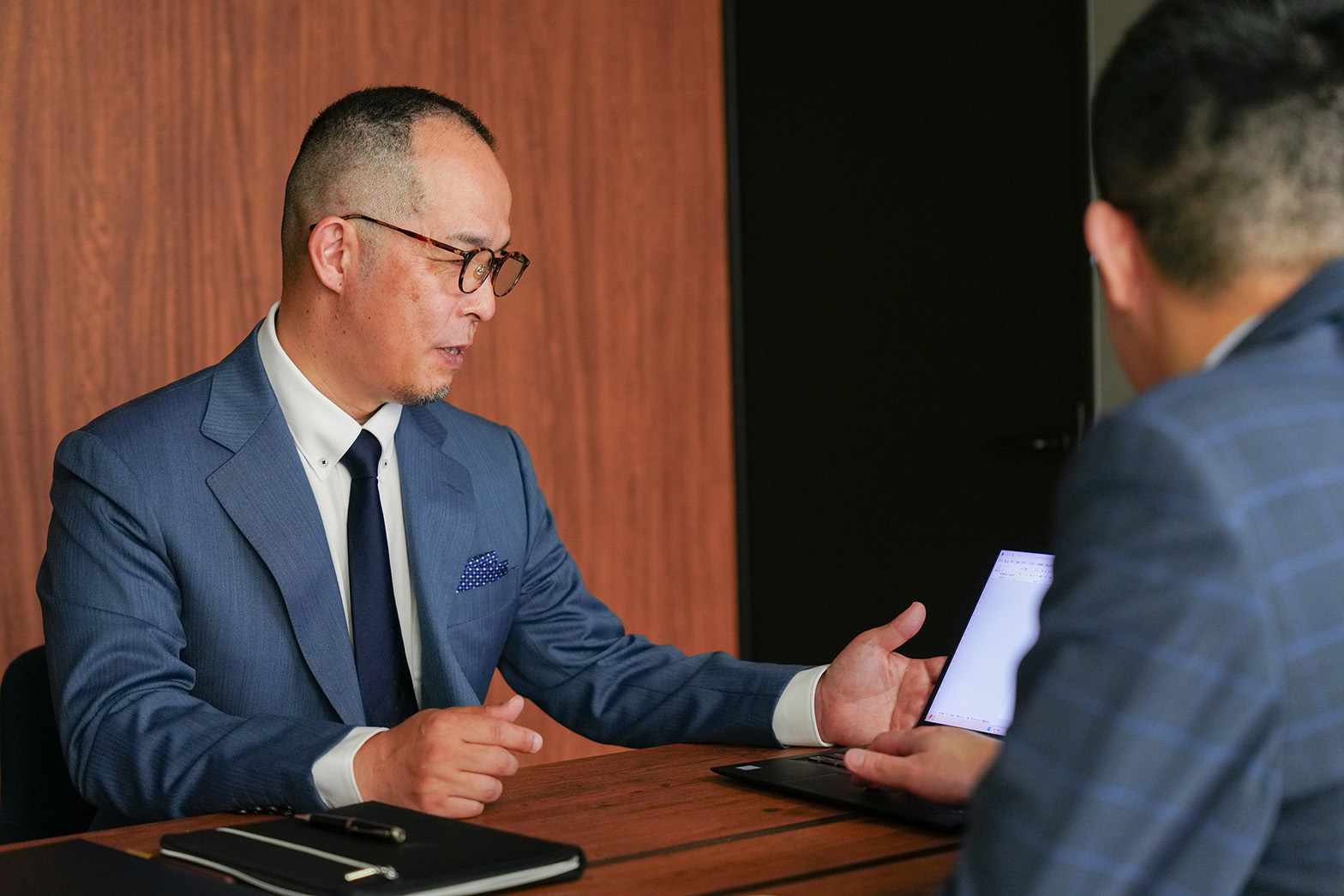 共にお客様を支えるパートナー士業を募集しています